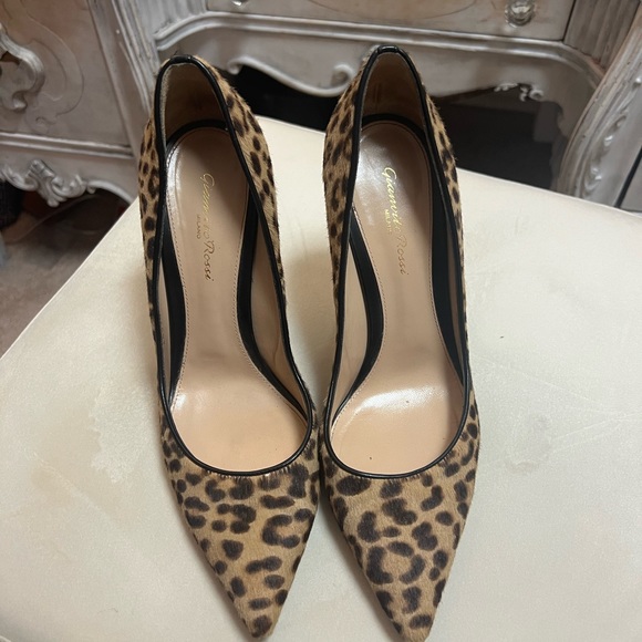Gianvito Rossi calf hair leopard print pumps 40 - Picture 6 of 7